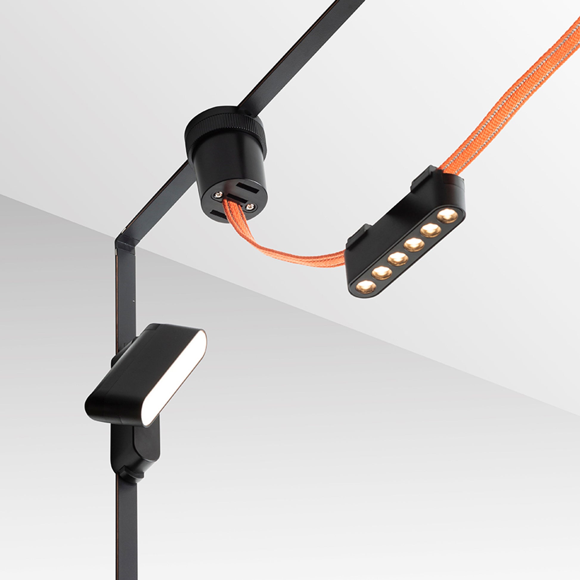 RENDL Ultra-thin track system OXANA 11 for the VEGA/WAVE system black  24= LED 6W 24°  3000K 4000K 6500K R14323 5