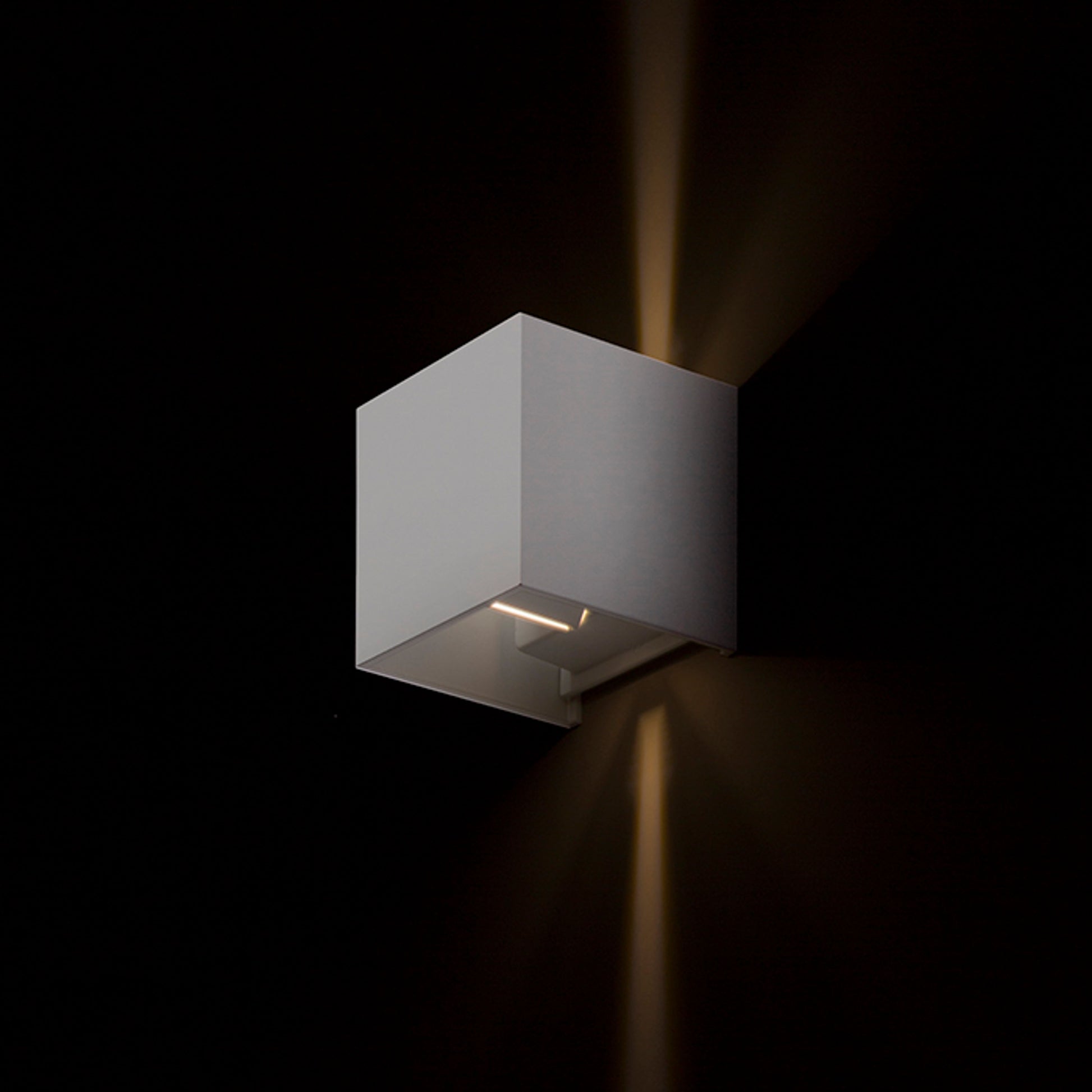 RENDL outdoor lamp TITO SQ DIMM wall white  230V LED 2x3W IP65  3000K R13738 6